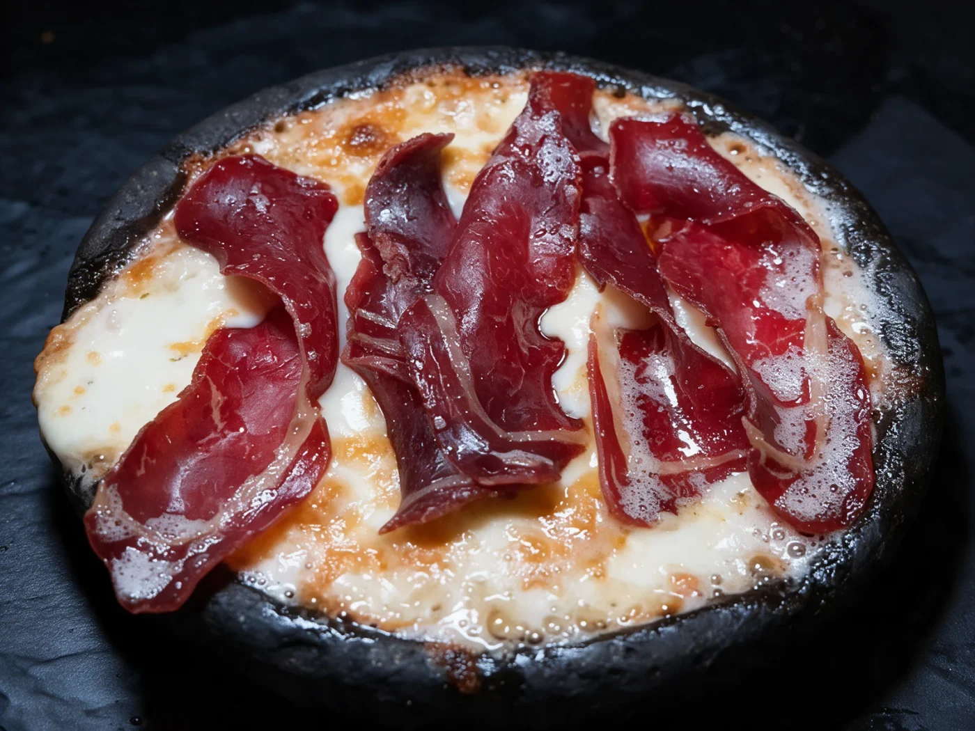 PASTIRMA KAŞARLI HUMUS